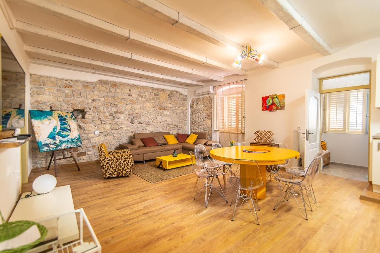 Augusta Appartement Pula Buitenkant foto