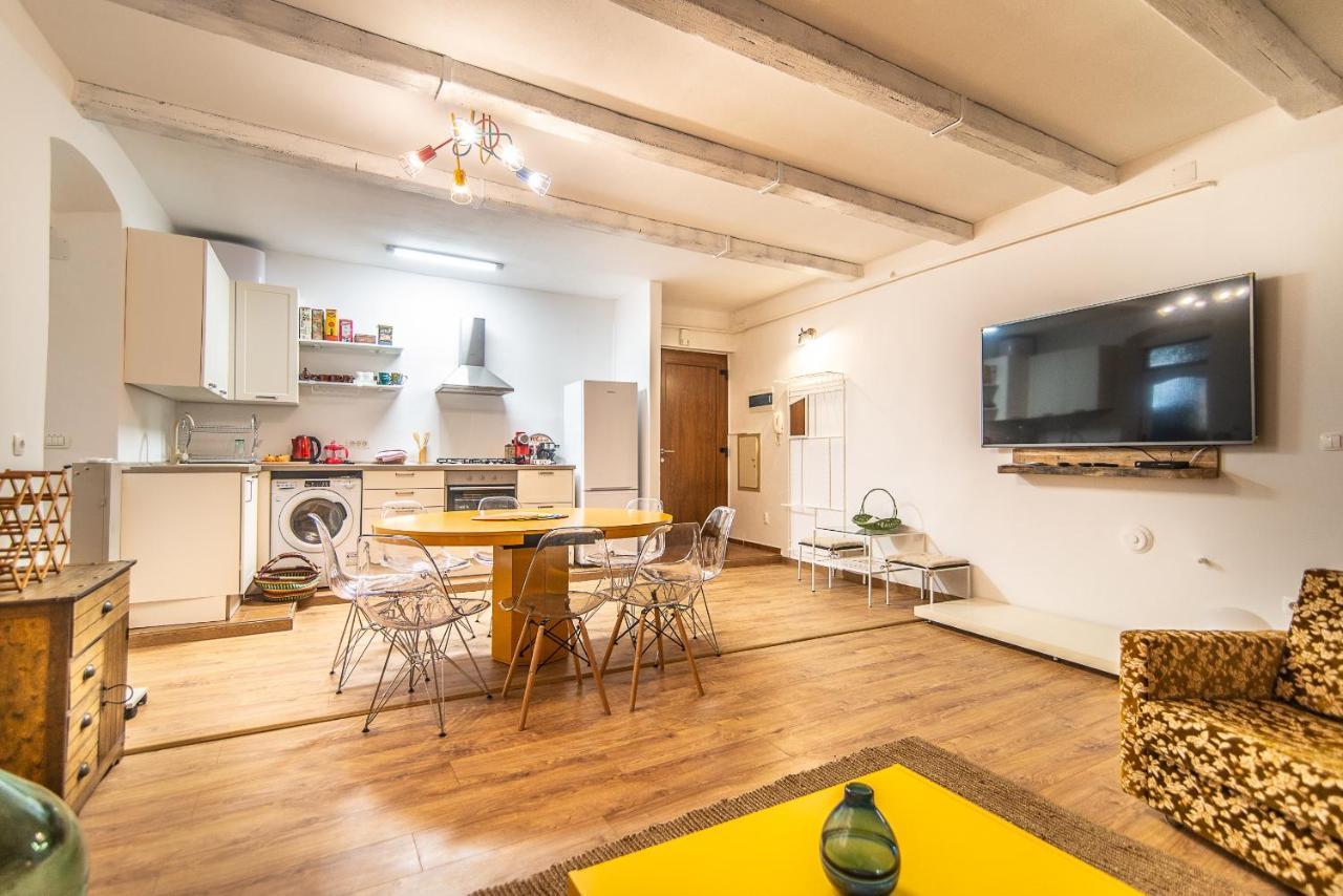 Augusta Appartement Pula Buitenkant foto
